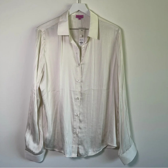Miami from Francesca’s off white satin button down long sleeve blouse  XL NWT - Picture 1 of 7